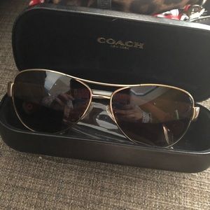 Coach Kristina Aviator sunglasses
